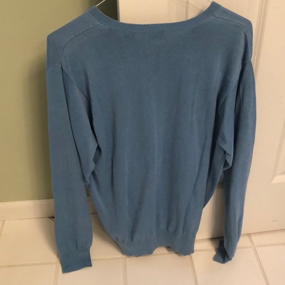 IZOD Men’s Sweater - Picture 3 of 3